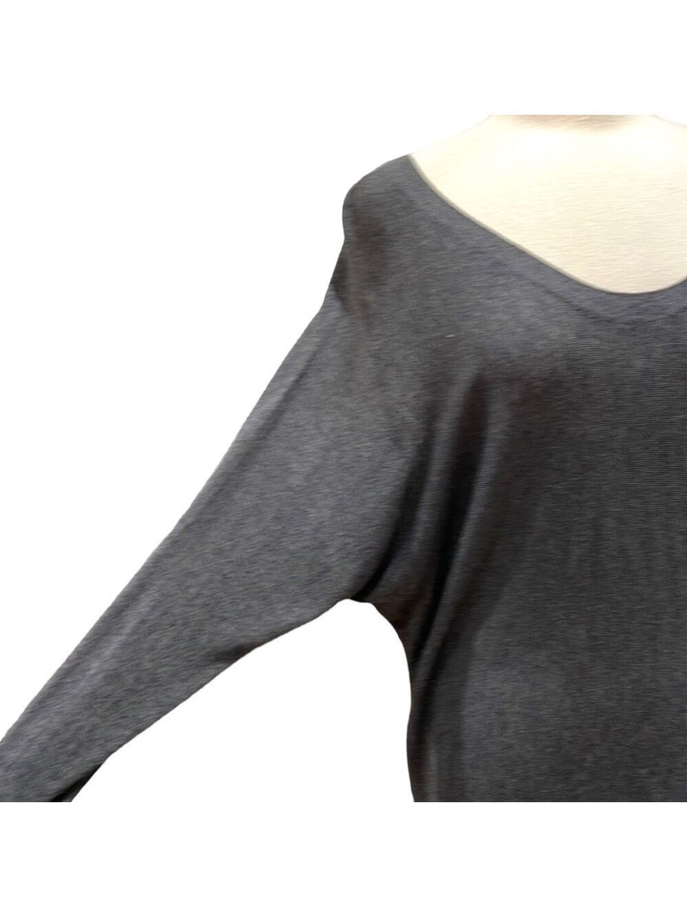 Vince Scoop Neck Vee Back Dolman Sleeve Sweater Longer Length SZ M Charcoal Grey - Picture 3 of 6